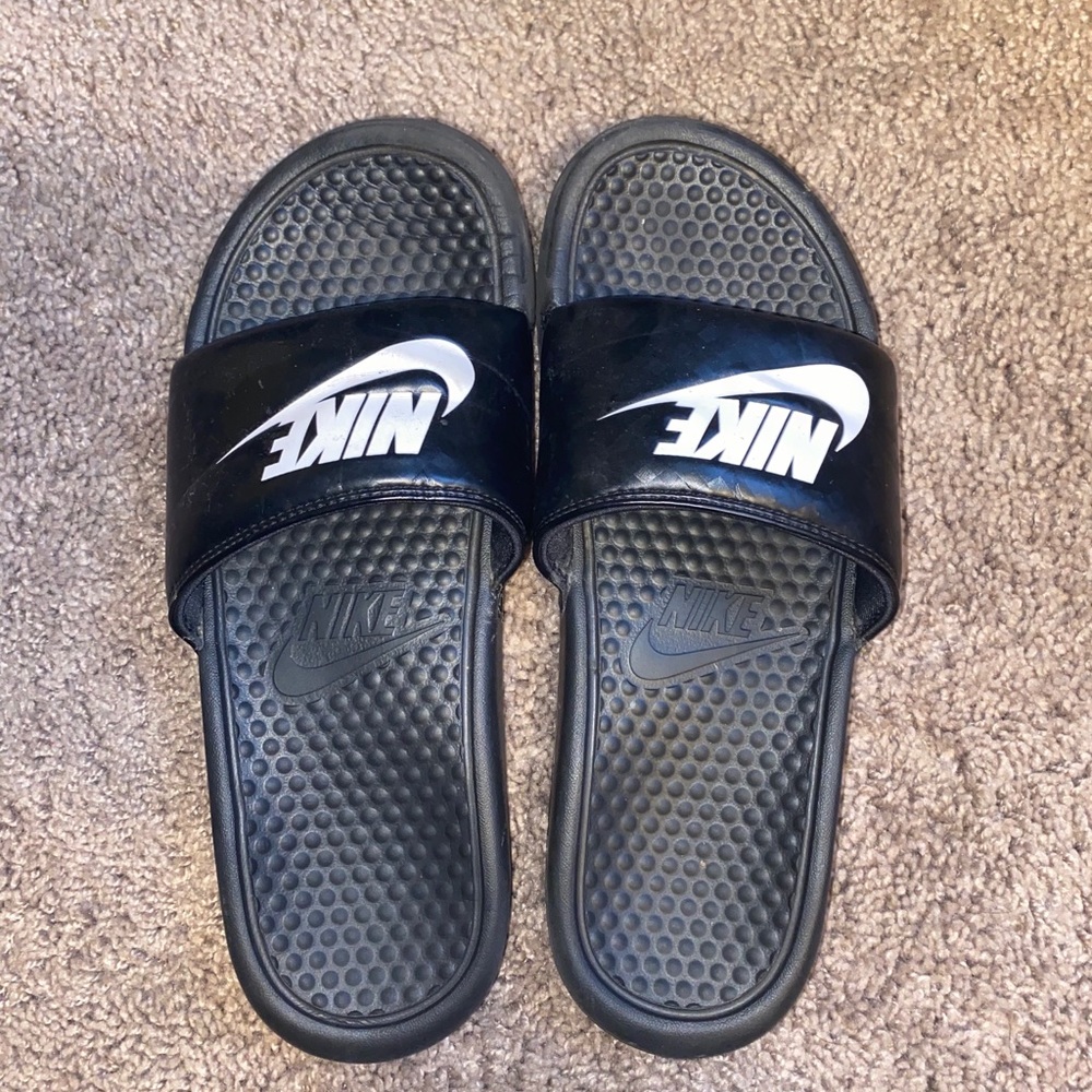 Slides Black
